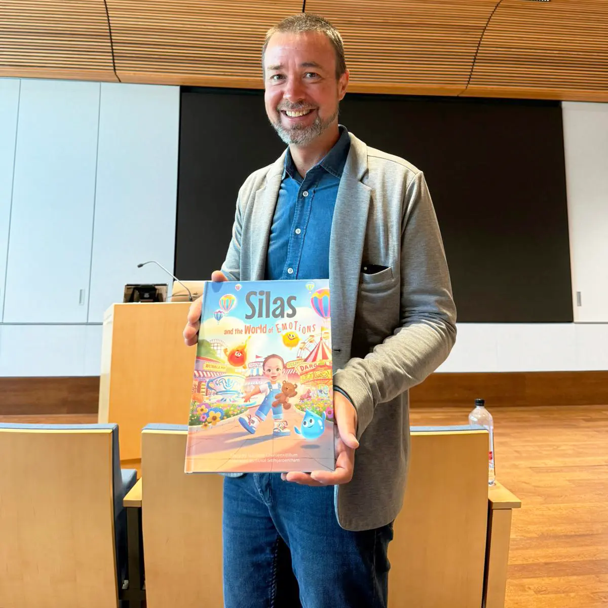 Jake, uncle of Silas (3)